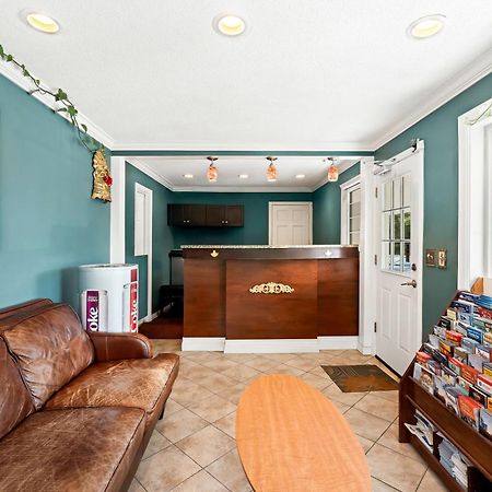 Americas Best Value Inn Stonington Mystic Exterior foto